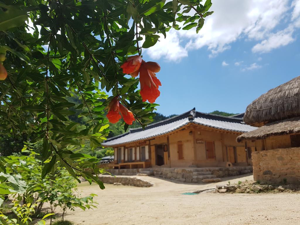 Jukheon Traditional House Guest House Andong Exterior photo