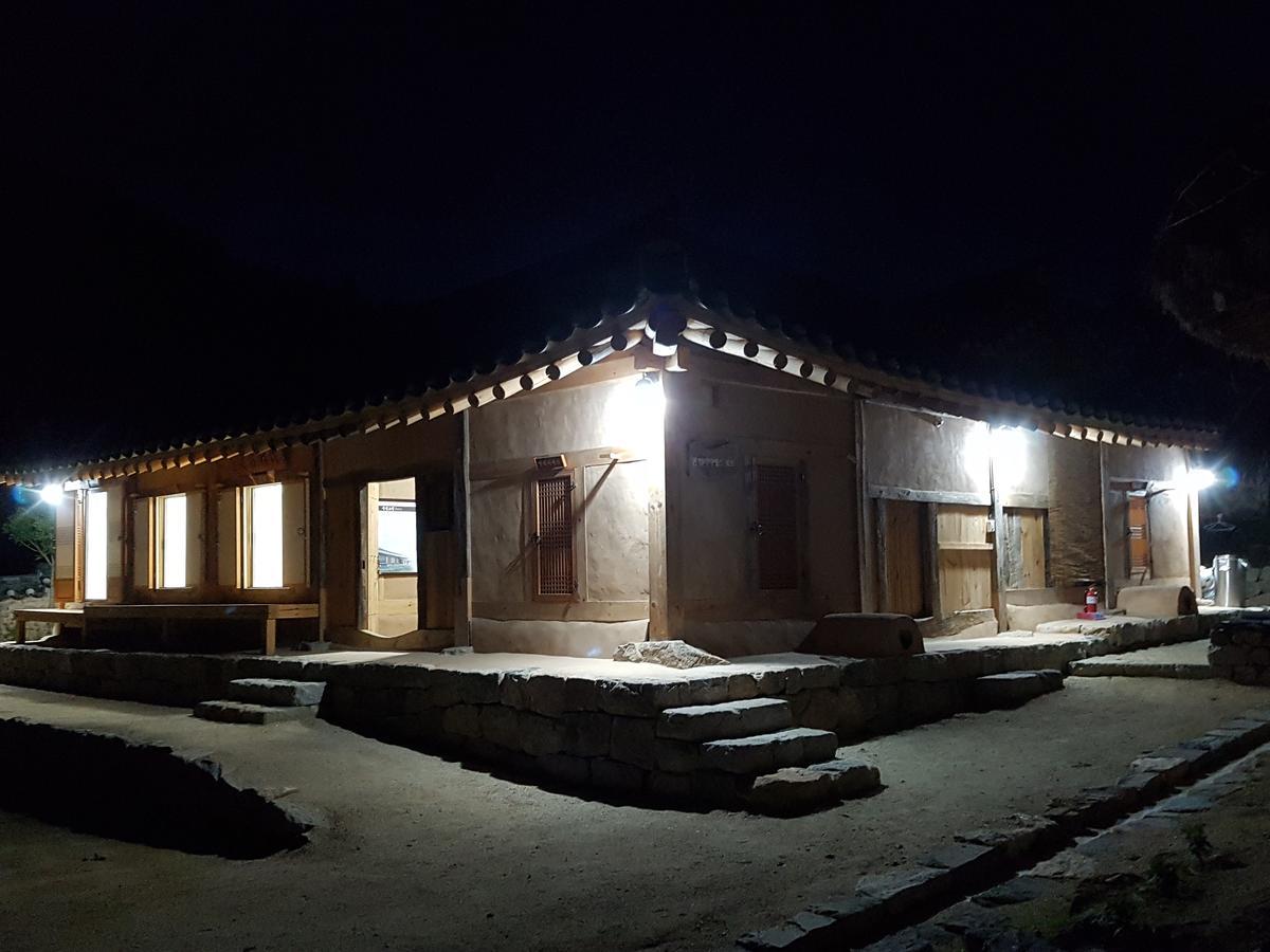 Jukheon Traditional House Andong Exterior photo