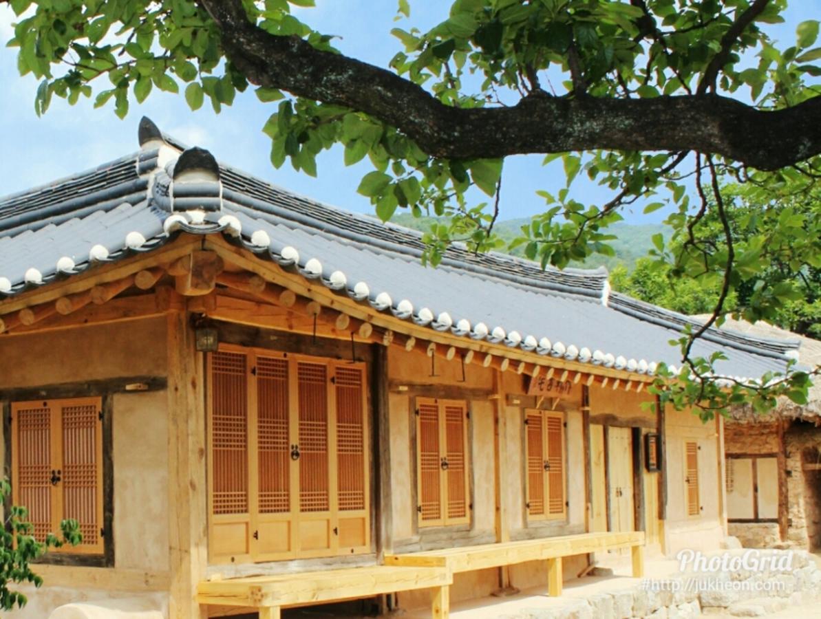 Jukheon Traditional House Guest House Andong Exterior photo